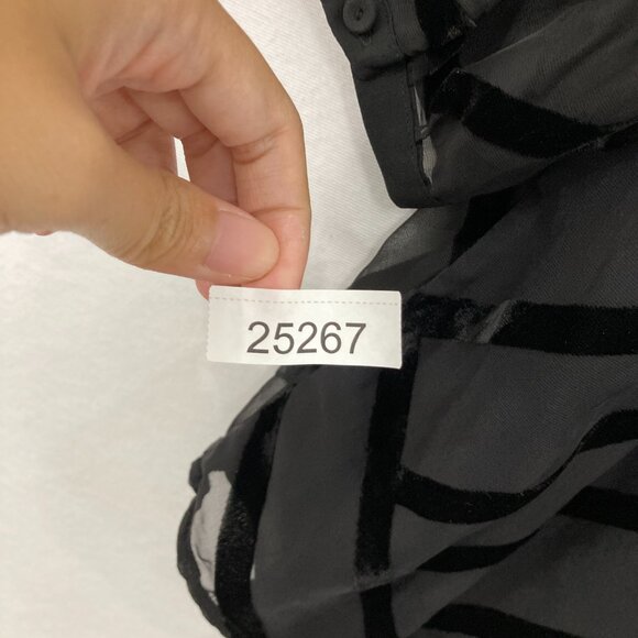 New Gibson Latimer size 3X Black Chiffon Velvet Burnt-out Smock Tie Front Blouse - Picture 11 of 11